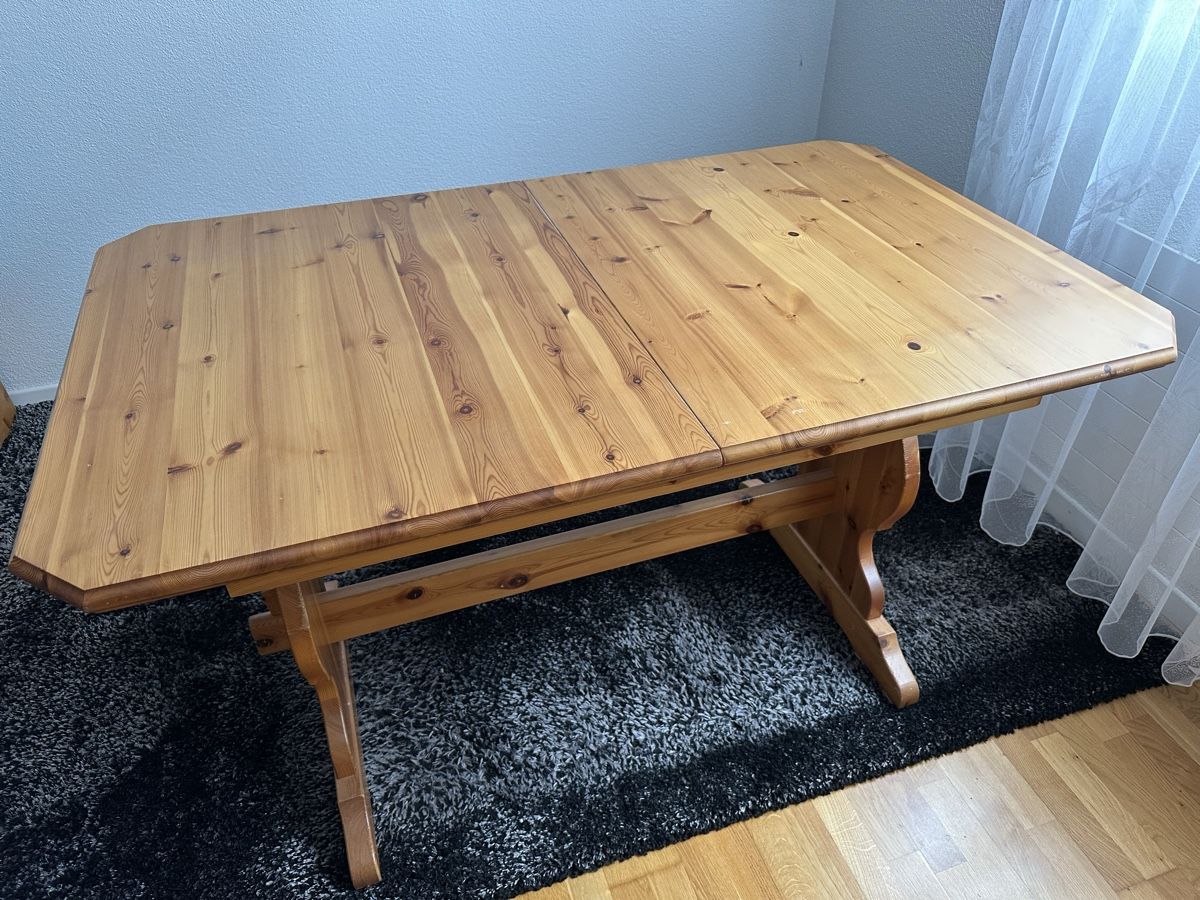 Tables: Esstisch – D'occasion à Thörishaus par mona1999