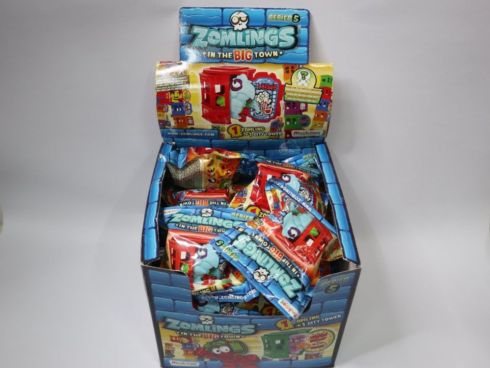 ZOMLINGS, SERIES 5, In the big town set **new** £41.99 - UK