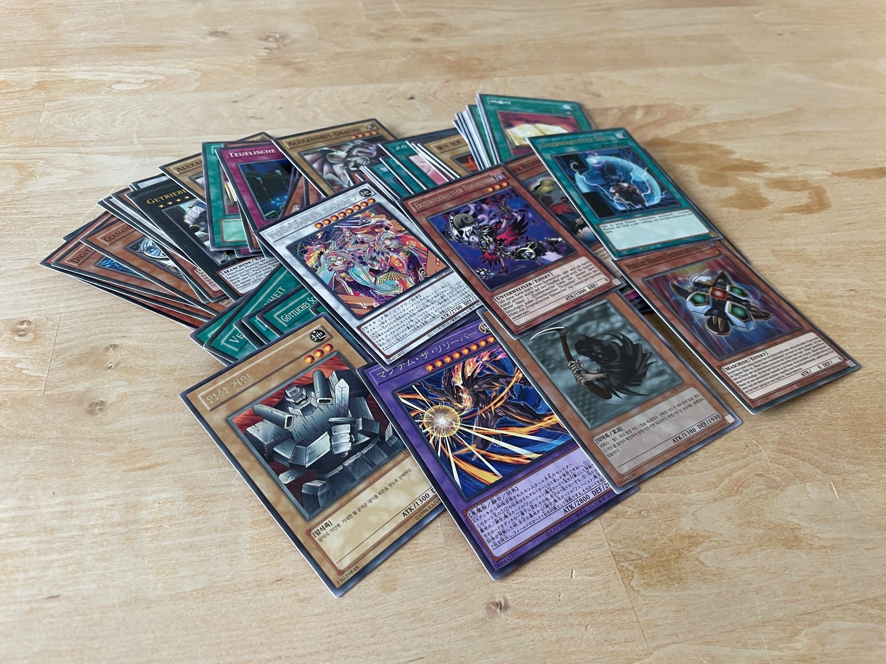 Yugioh Carte collezionabili: Yu-Gi-Oh Sammlung (klein) – Nuovo (secondo la descrizione) da Sursee venduto da Schriftgestalter 2