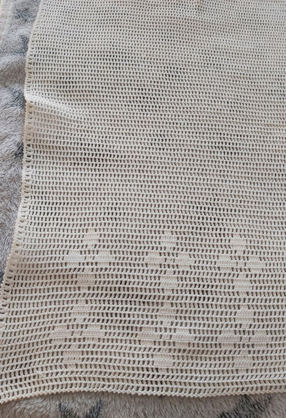 Altra biancheria da tavola: Tischtuch handgehäkelt 262 x 132 cm – Usato da Bern venduto da aronari 3
