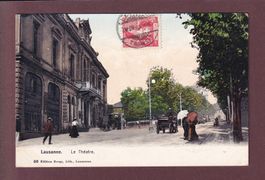 LAUSANNE - Le Théâtre - Attelage - 1909 // pli d'angle //