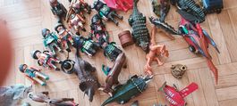 Lotto misto personaggi Playmobil e dinosauri usato