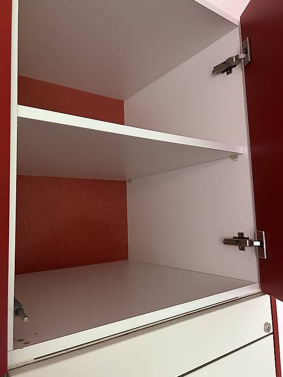 Armoires: Grosser Schrank – D'occasion à Flawil par chelsea011 3
