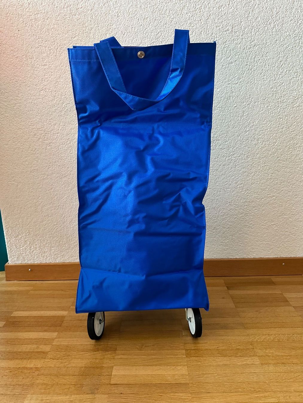 Sacs: Faltbare Einkaufstasche mit Rollen – Neuf (Voir description) à Bülach par Jubet 1