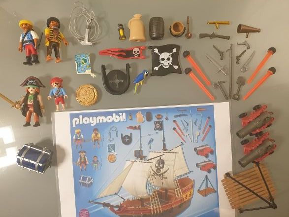 ② Bateau pirate Playmobil 5135 — Jouets