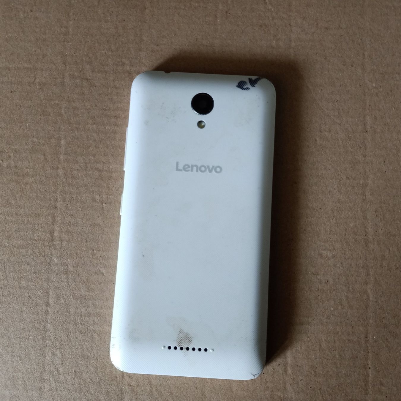 Lenovo Handys / Smartphones: Android Lenovo A2016a40 ohne Lock: Digitizer beschãdigt – Gebraucht aus Winterthur von Opusco 8