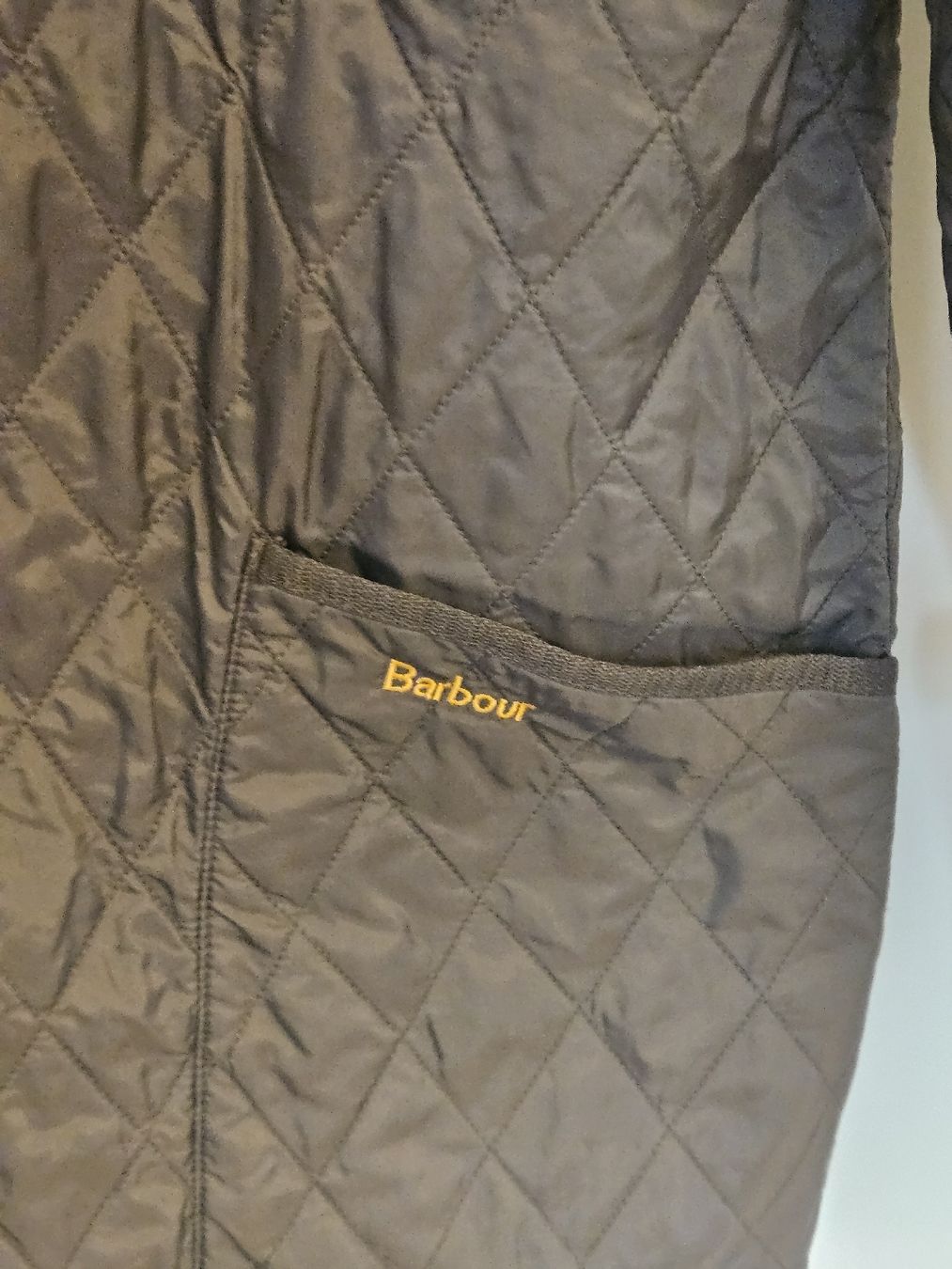 Barbour Giacche: Barbour Liddesdale Jacke – Usato da Emmen venduto da nde_b8kw 2