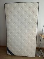 Simmons Lotus HD-Matratze 120x200 in sehr gutem Zustand