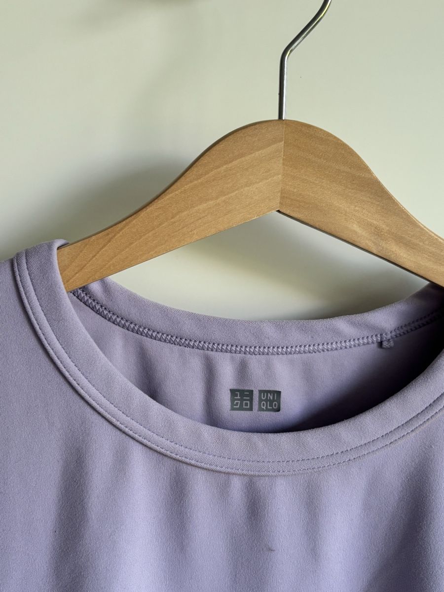 Uniqlo T-shirt: Uniqlo Airism Tshirt S – Usato da Zürich venduto da lydia_l 2