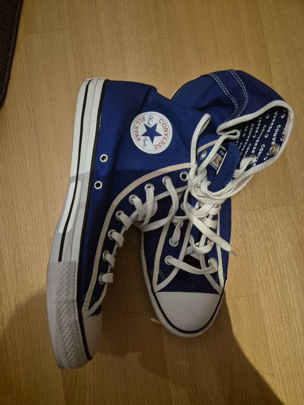 Converse Scarpe da uomo: Converse All Star High-Top Schuhe Gr. 44 – Usato da Thun venduto da Dunarson 1