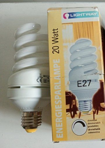 Lampade: Lightway Energiesparlampe 20 W, E27 – Nuovo (secondo la descrizione) da Allschwil venduto da Evgeniia78