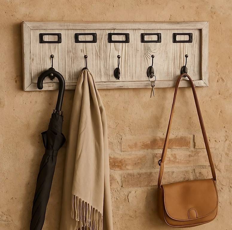 Porte manteau: Porte habits vestiaire  – D'occasion à Massongex par noyane 1
