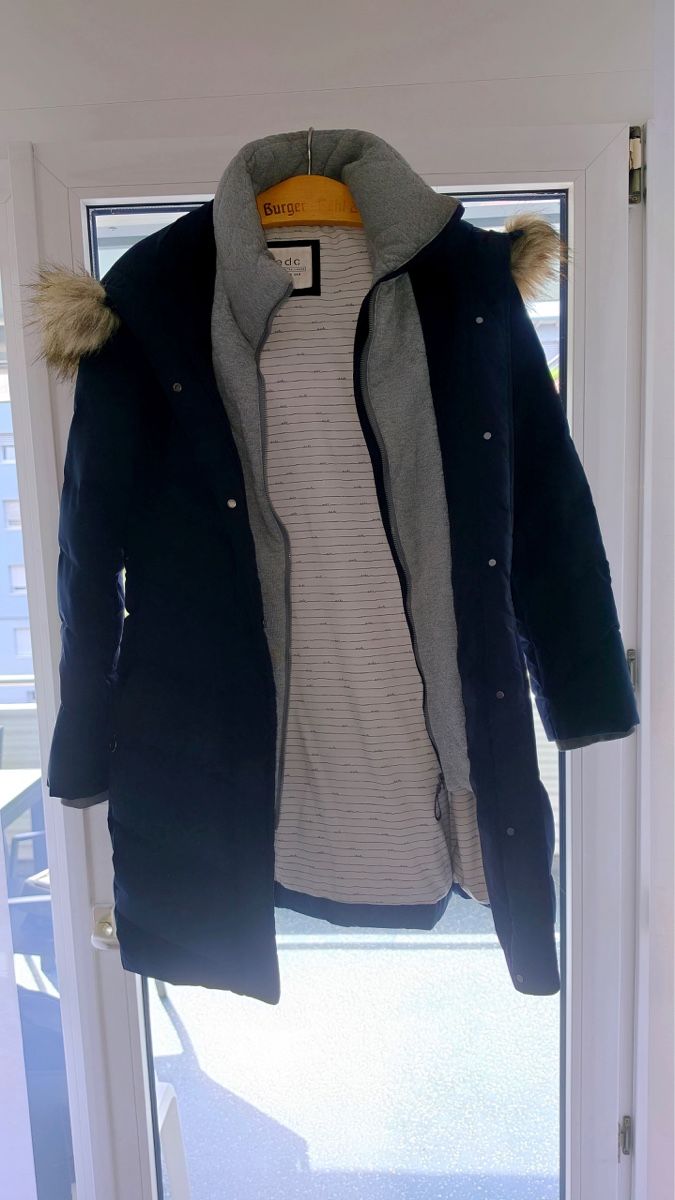 Giacche: Winterjacke dunkelblau Damen – Usato da Rotkreuz venduto da Fara3 1