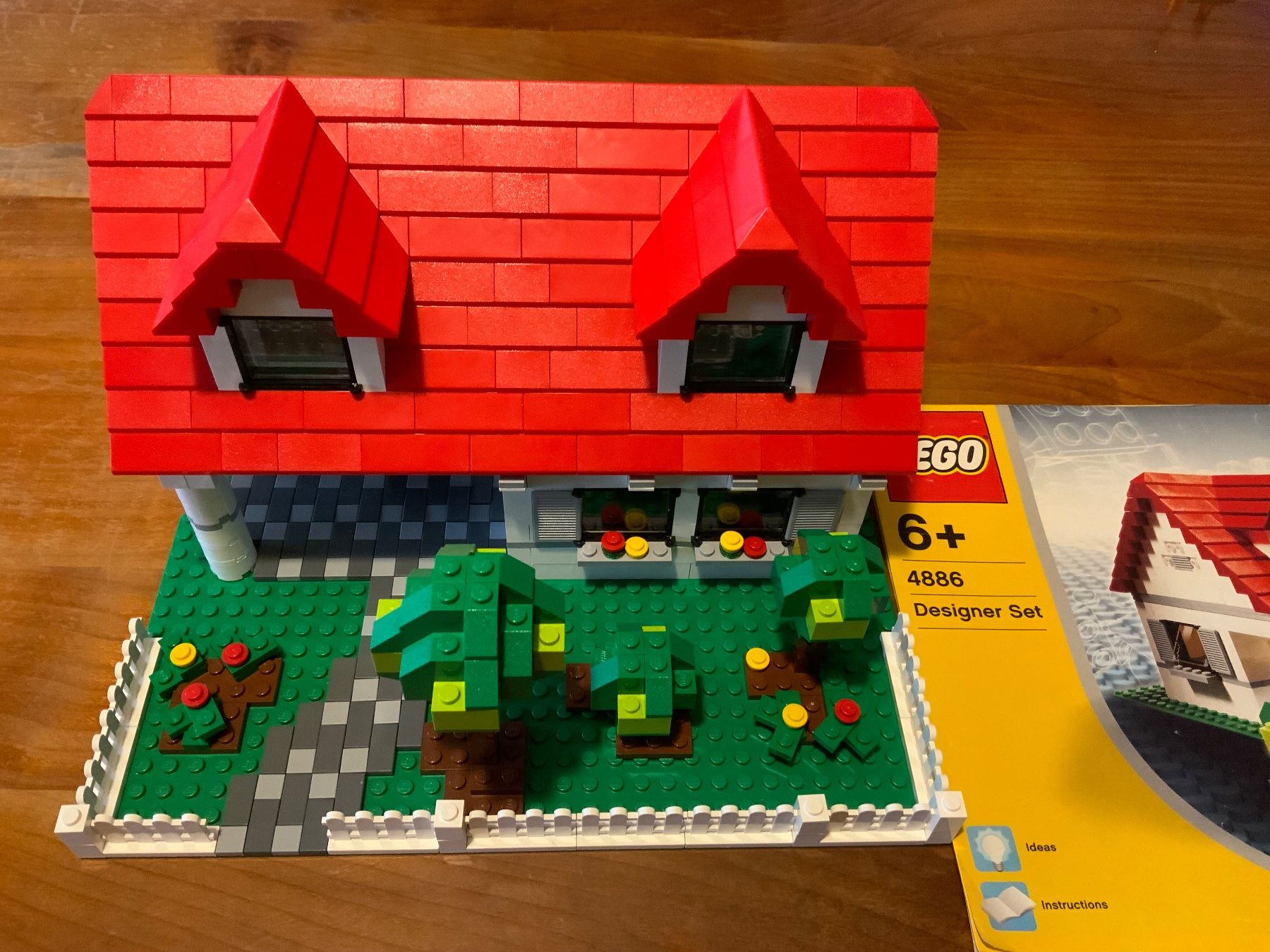 Lego Spielzeuge: LEGO Creator 4886 Designer Set Haus, komplett! – Gebraucht aus Lanzenhäusern von mfh05