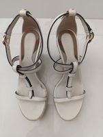 Burberry Sandalen Keilabsatz Weiss Leder Gr. 37