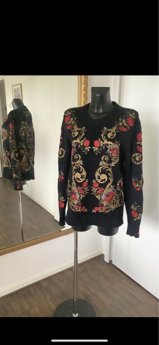 Dolce & Gabbana Pullover & Sweatshirts: Dolce & Gabbana Wunderschönes Cashmere Pullover! – Gebraucht aus Fruthwilen von Mariya13