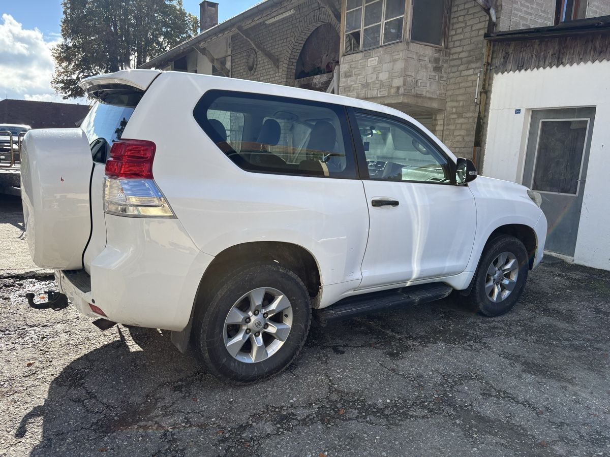 Toyota Autos: Land cruiser – Gebraucht aus Siviriez von S16_cl2000 1