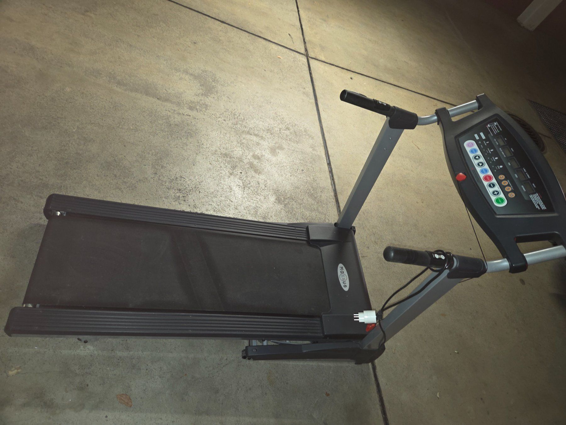Maxxus Hometrainer: Laufband Maxxus Modell mit Steigung – Usato da Brugg AG venduto da kim_mmf6 1