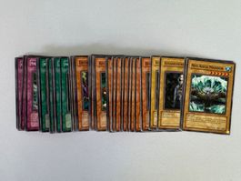 Yu-Gi-Oh! Konvolut Soul of the Duelist DE (2004) 56 Karten