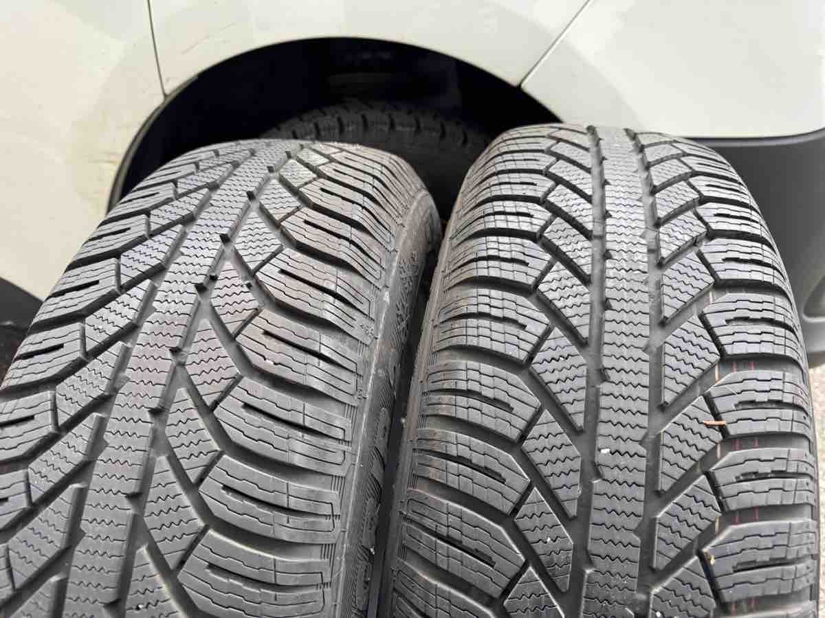 Semperit Pneumatici & Ruote complete: 2 Semperit Master-Grip Pneus 215/70 R16 – Usato da Bettlach venduto da Zuendkerzli 5
