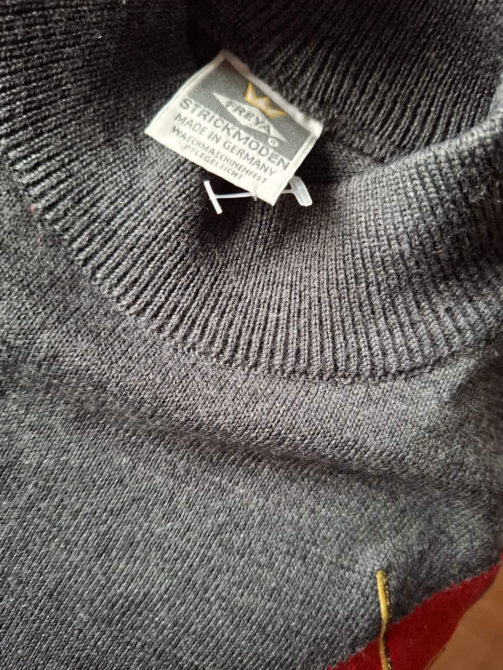 Maglioni & Felpe: Schoeller Strickpullover Gr. 42 Grau farbige Rauten nr 60 – Usato da Vinelz venduto da sonnenmond77 4
