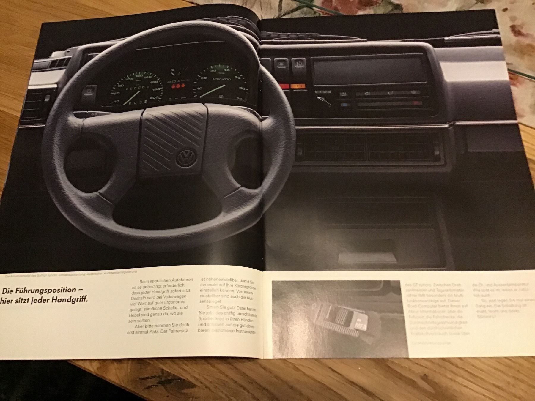 VW Documenti: VW Golf syncro Prospekt 24 Seiten Januar 1990 – Usato da Scherzingen venduto da Starseller62 2