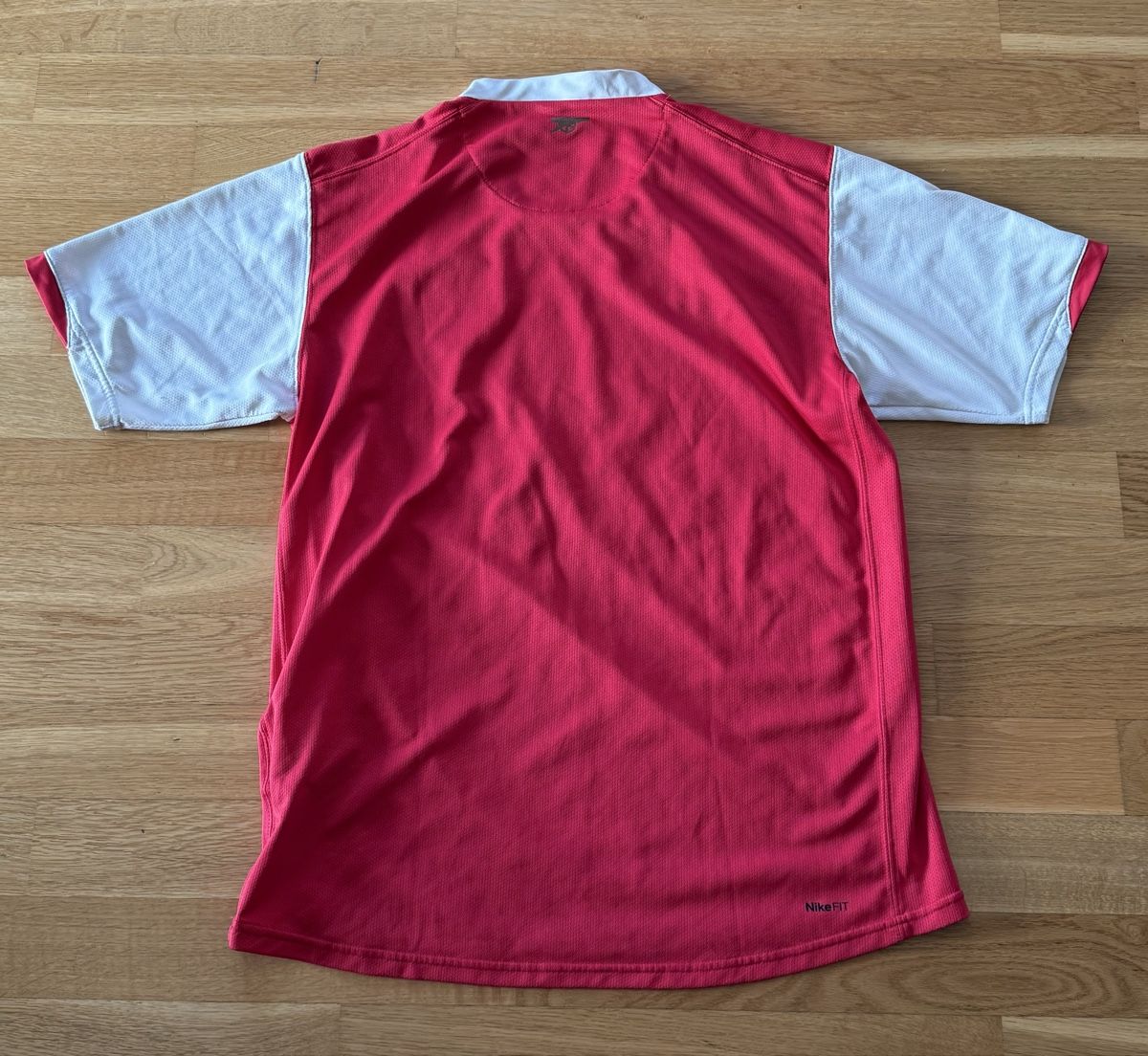 Nike Canottiere & Pantaloni: Arsenal Nike taille M – Usato da Delémont venduto da IbraWinz 3