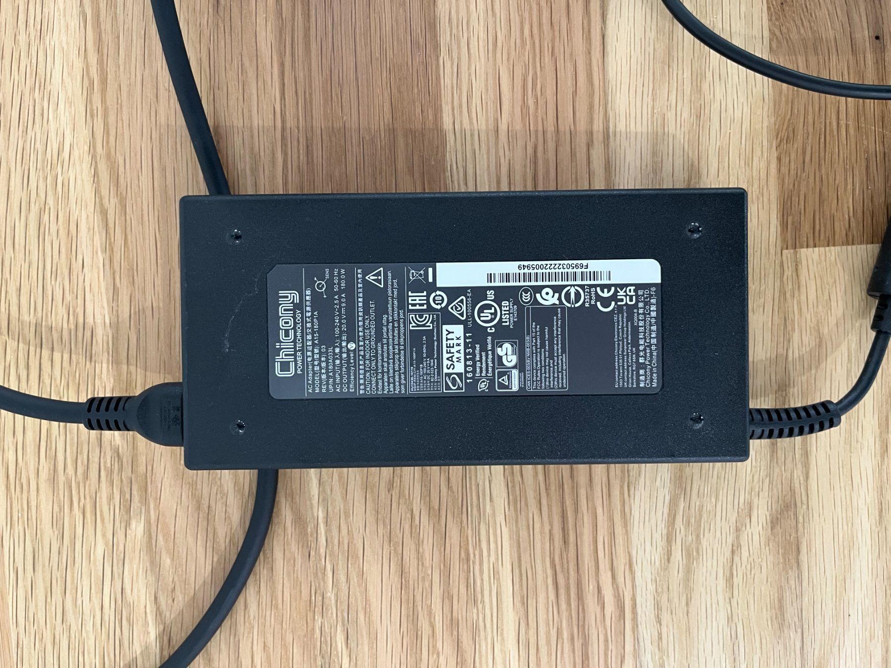Kensington Docking station: Kensington Thunderbolt 4 Dockingstation (Mac/Windows) – Usato da Aarwangen venduto da gold68 4