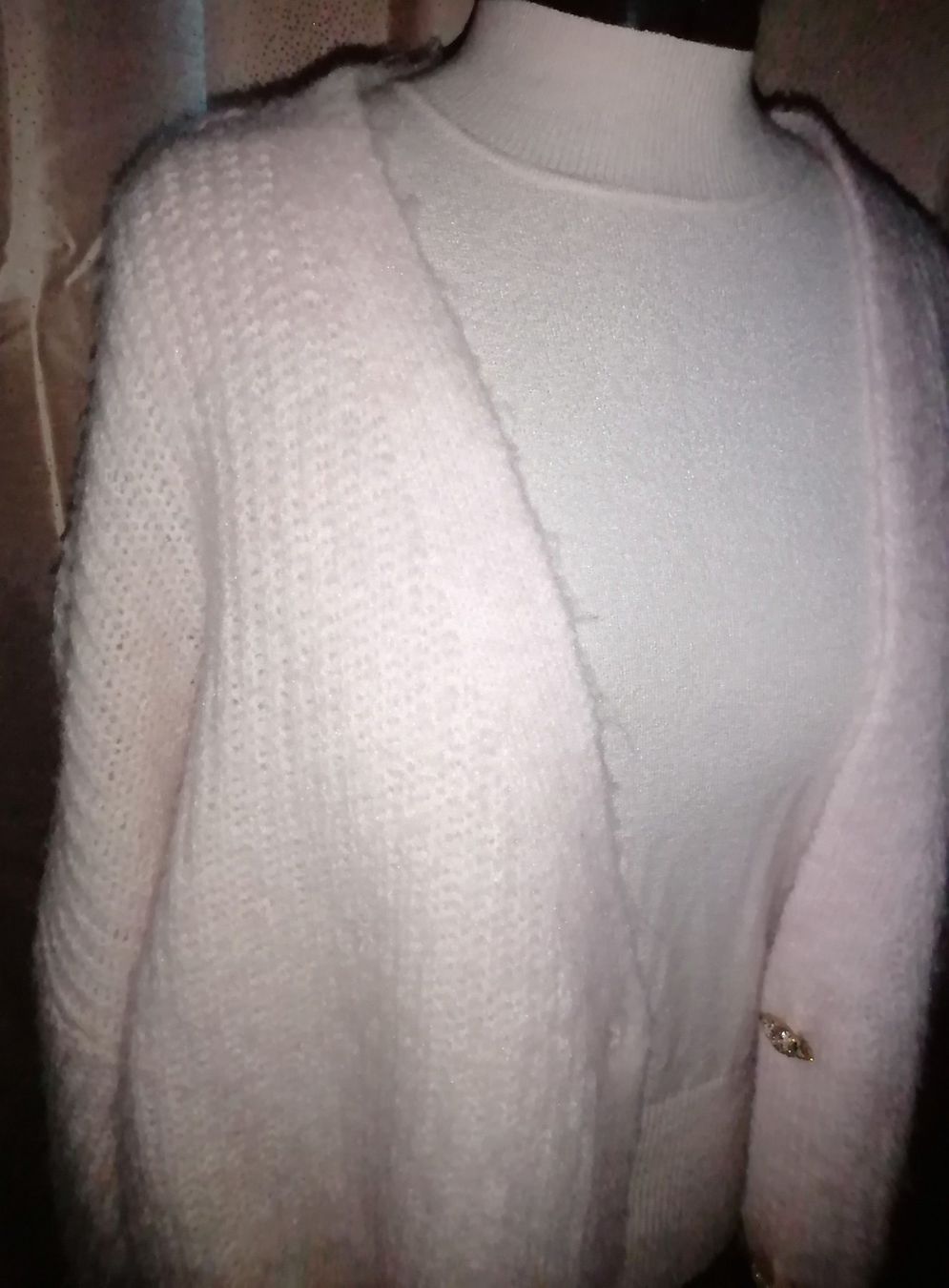 Giacche: kuschelige Strickjacke – Nuovo (secondo la descrizione) da Corcelles-près-Payerne venduto da RxOne_Krs 1