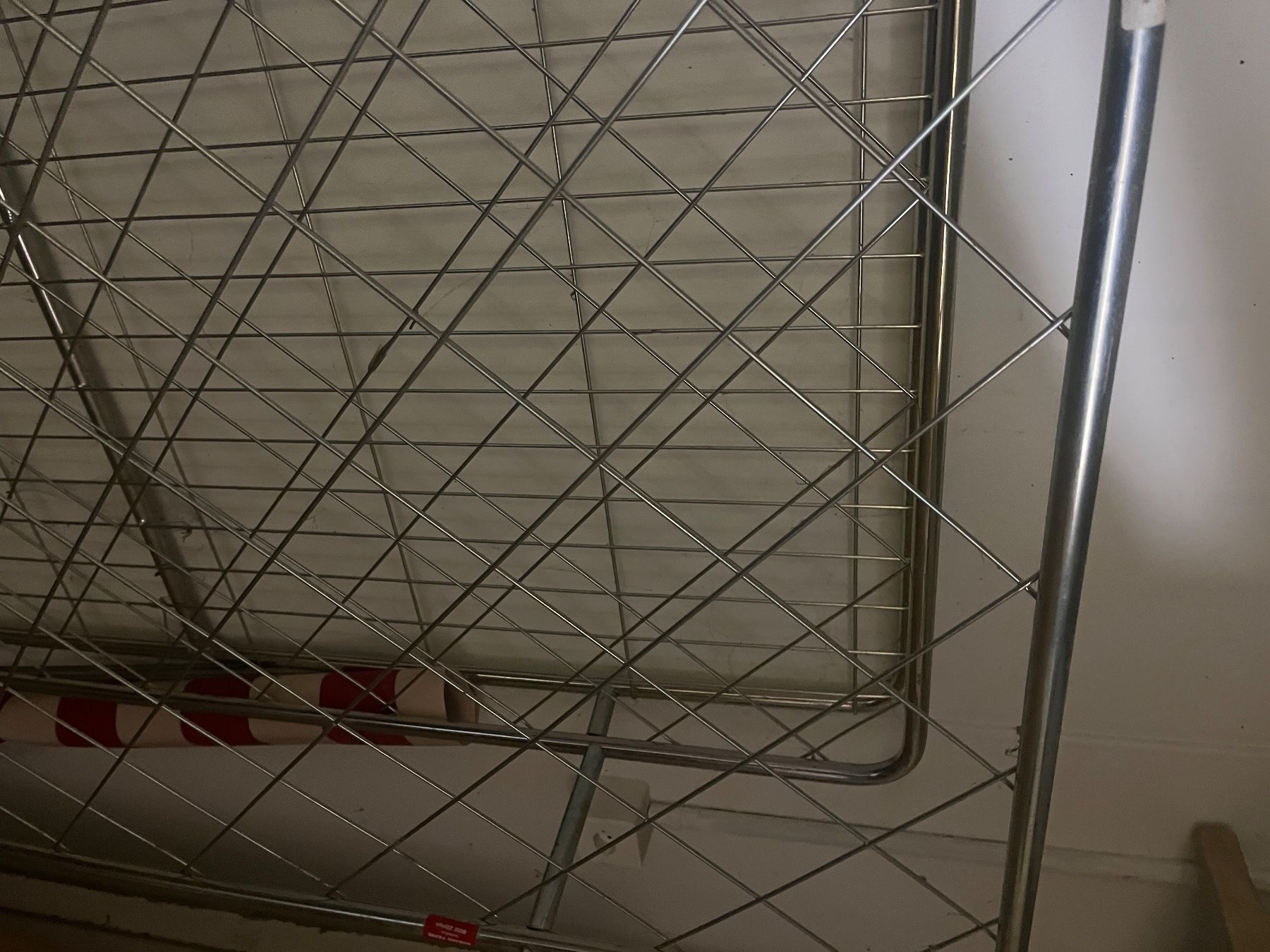Scaffali: Metallgitter Regal mit Rollen gebraucht – Usato da Dietikon venduto da Kanagana 2