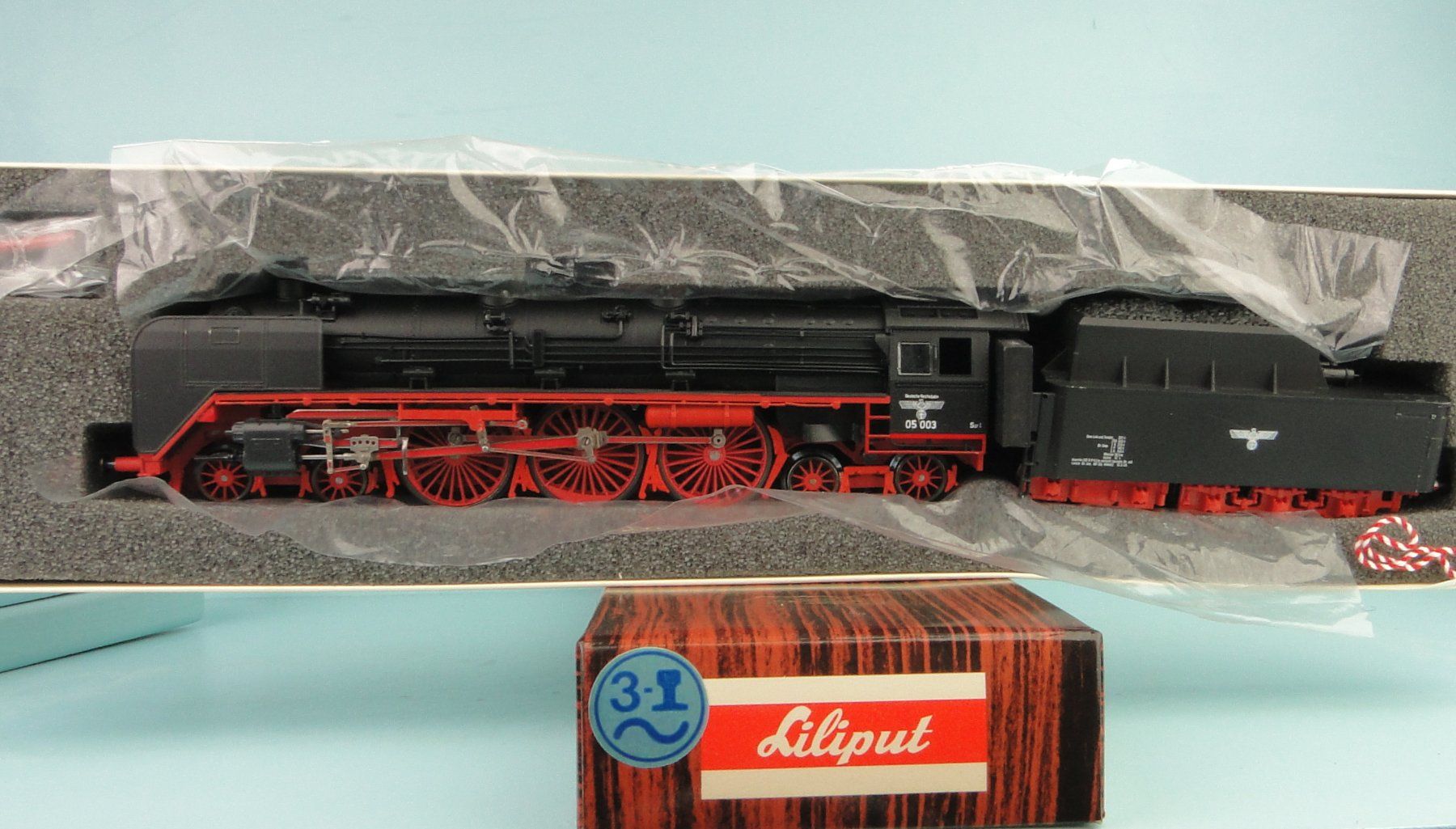 Liliput Modellini di ferrovie: LILIPUT 105 09 DR BR 05 003, AC – Usato da Bülach venduto da cann11 8