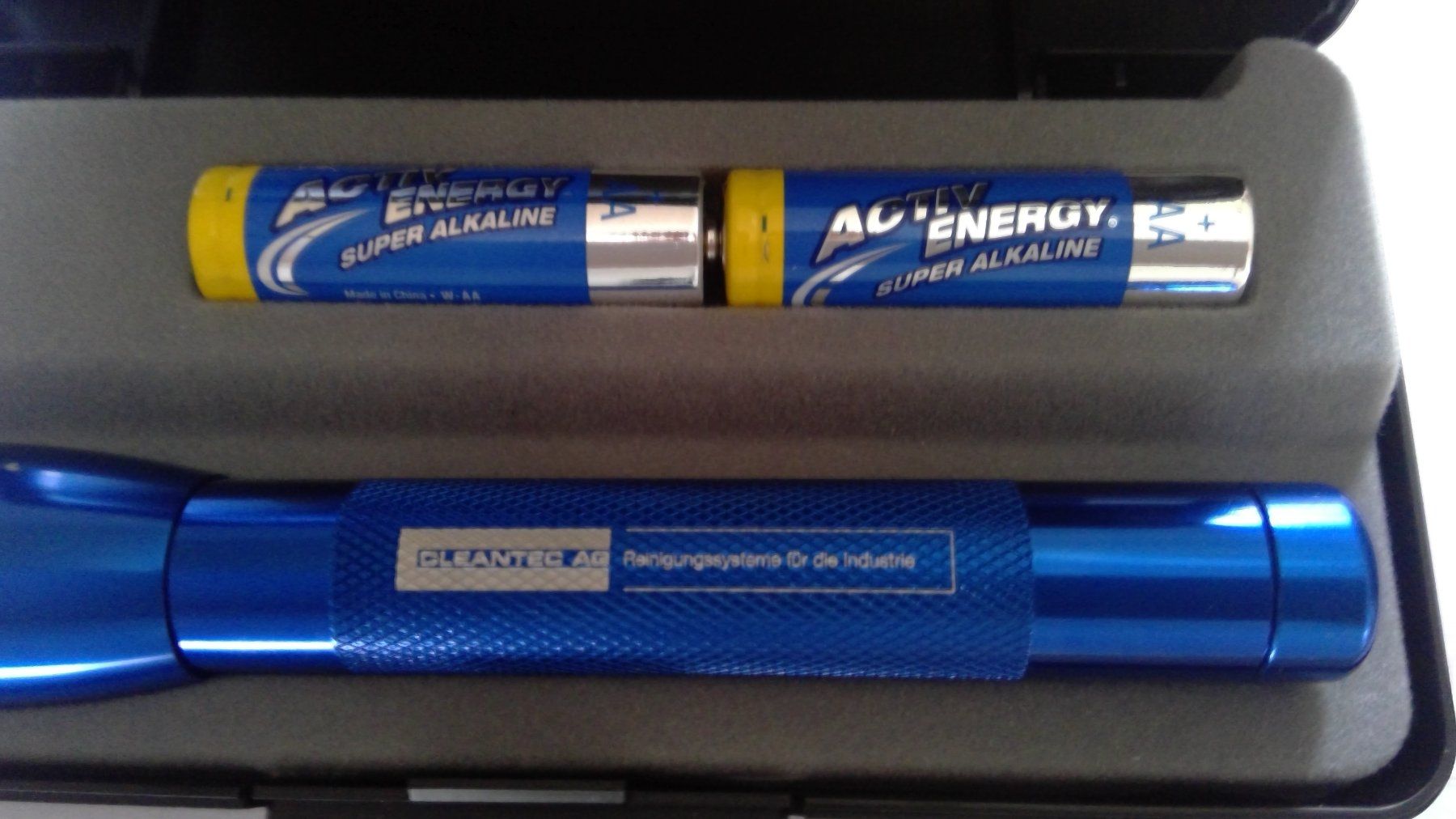 Lampade: Taschenlampe MINI MAGLITE - NEU – Nuovo (secondo la descrizione) da Richterswil venduto da Baggenstoss 1