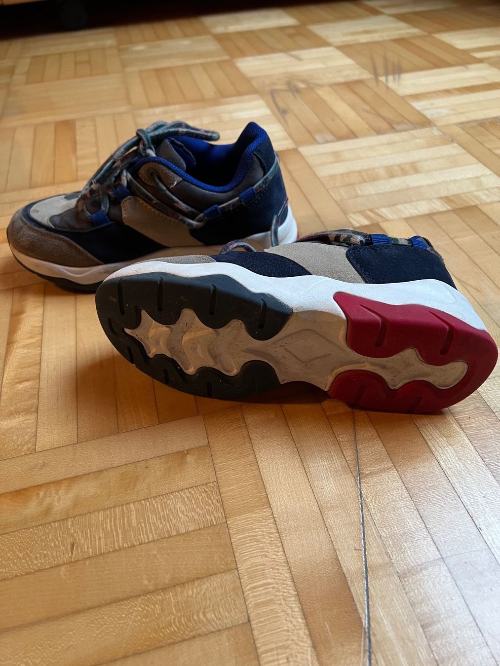 Benetton Scarpe per ragazzi: Benetton Schuh Gr. 31 – Usato da Wallisellen venduto da SPKWichtel 2