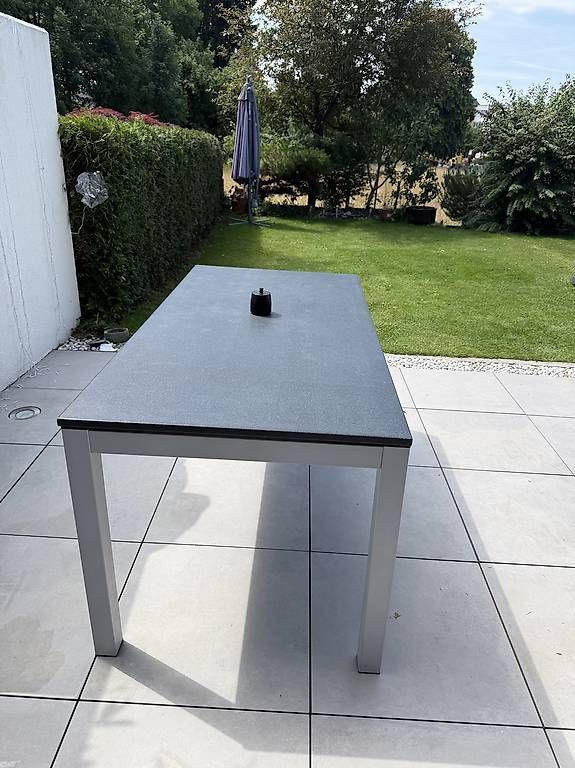 Tavoli: Gartentisch – Usato da Brüttisellen venduto da seledo