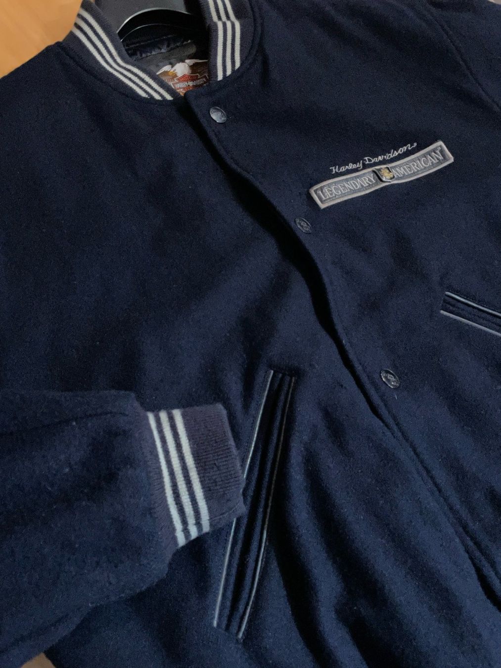Harley-Davidson Jacken: HARLEY DAVIDSON WOOL VARSITY BOMBER JACKET SZ: L – Gebraucht aus Cortaillod von Stay_Alive_vintage 3