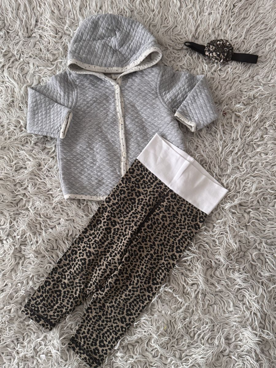 H&M Lotti & Set di vestiti: Ensemble fille :veste matelassée & legging léopard taille 80 – Usato da La Chaux-de-Fonds venduto da Sabinchenn 2