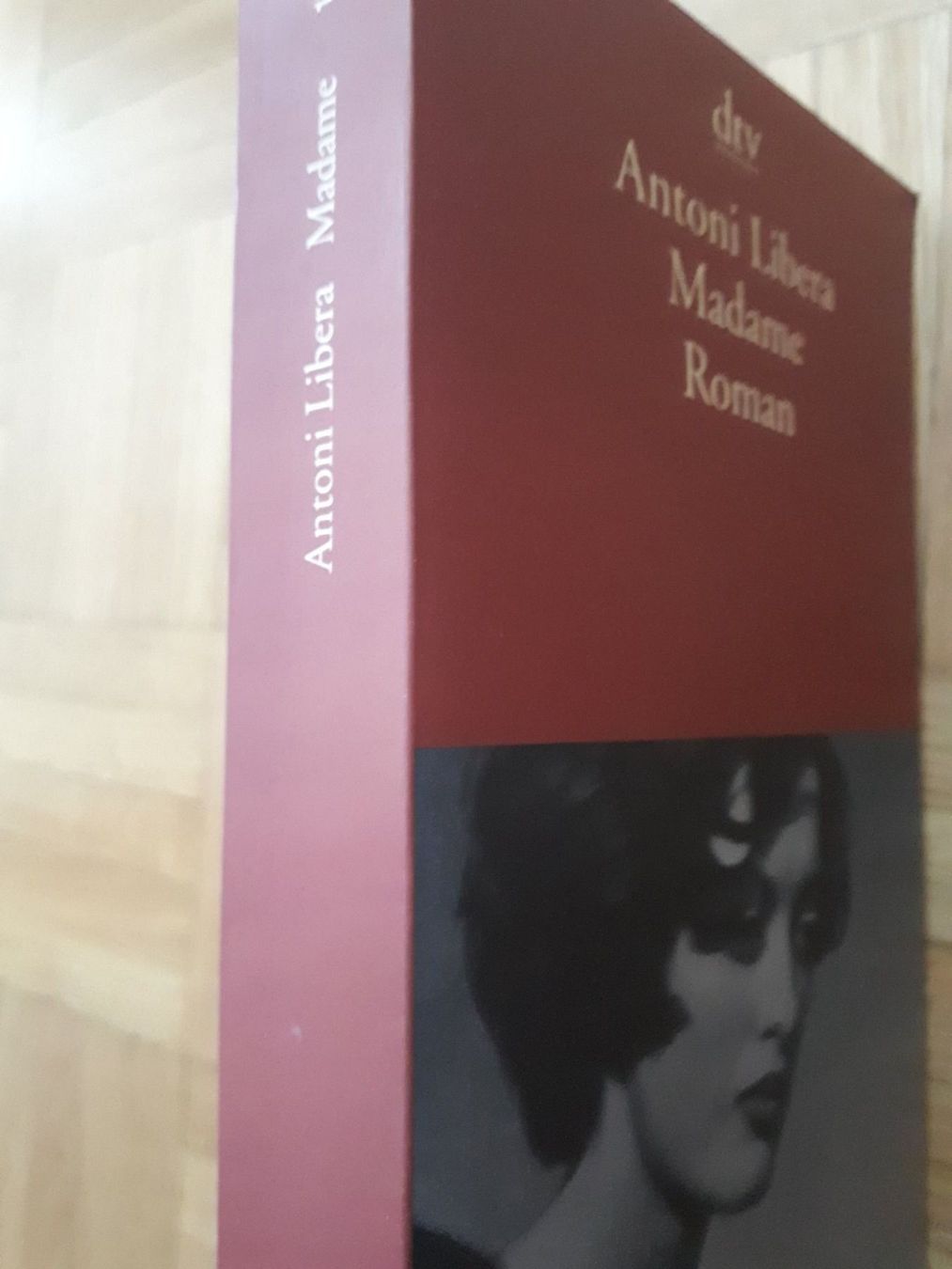 Libri: Antoni Libera Madame – Usato da Basel venduto da Alacant 2