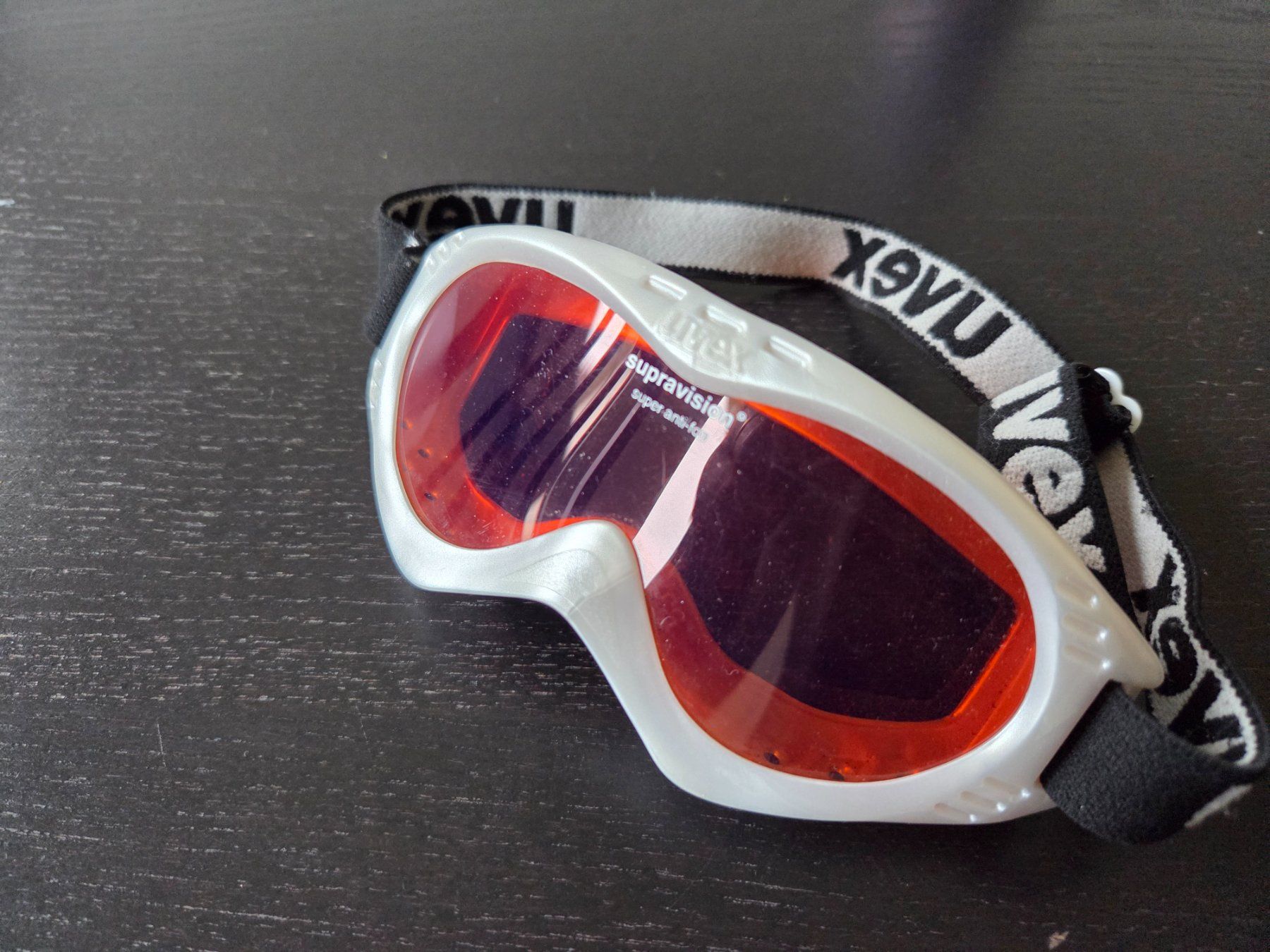 Uvex Occhiali & Lenti: Kinder Skibrille von uvex – Usato da Wiesendangen venduto da troawus