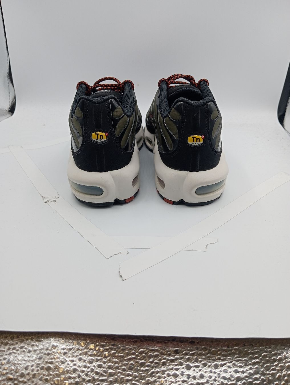 Nike Scarpe da uomo: Nike Air Max Plus (EU40) – Nuovo e nell'imballaggio originale da Schaffhausen venduto da outlez 3