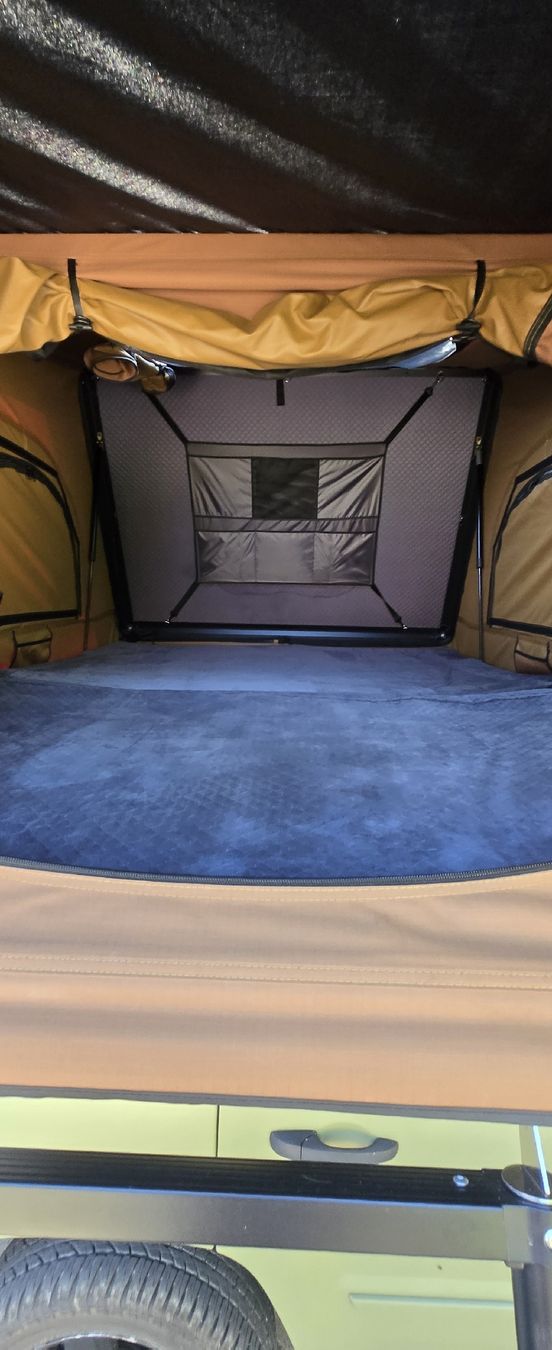 Tentes: Dachzelt suv camping – D'occasion à Madiswil par Bobber7372 3