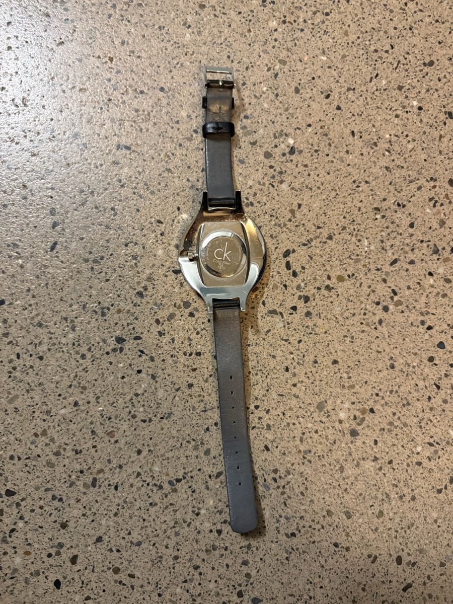 Calvin Klein Orologi: Calvin Klein Uhr schwarz/silber – Usato da Zürich venduto da Facellas 1