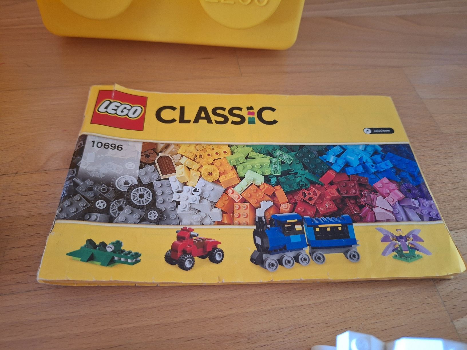 Lego Jeux de construction: Lego Classic Bausteine-Set mit Box - 10696 – D'occasion à Oberrieden par smarties949 1