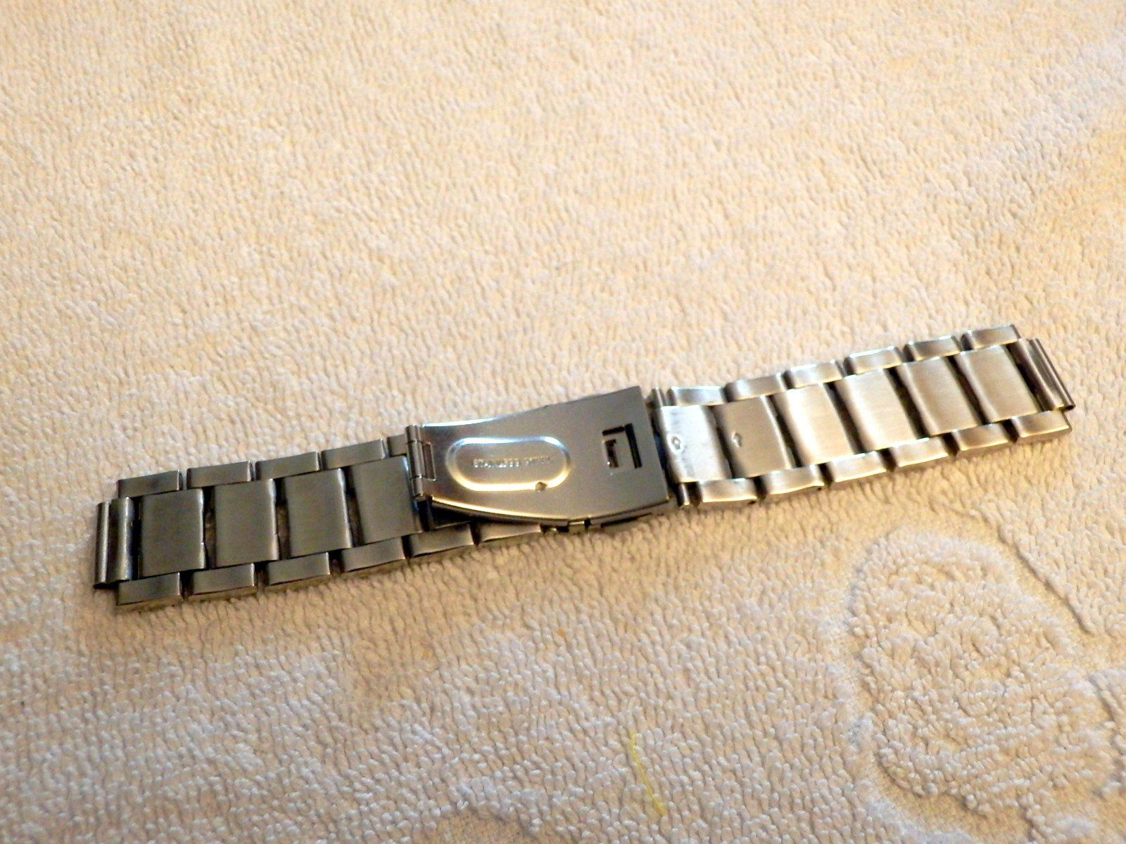 Bracelets: Stahlarmband 15.5cm lang oder 22cm mit offener Faltschliesse – D'occasion à Ueberstorf par dinbau 4