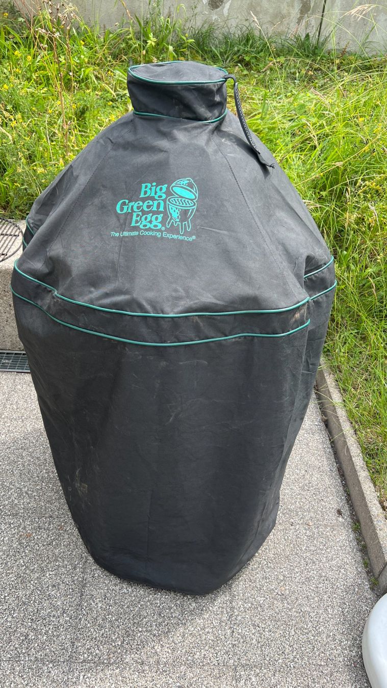 Big Green Egg Grills: Big Green Egg Grill – Gebraucht aus Zürich von Drahtzug 1