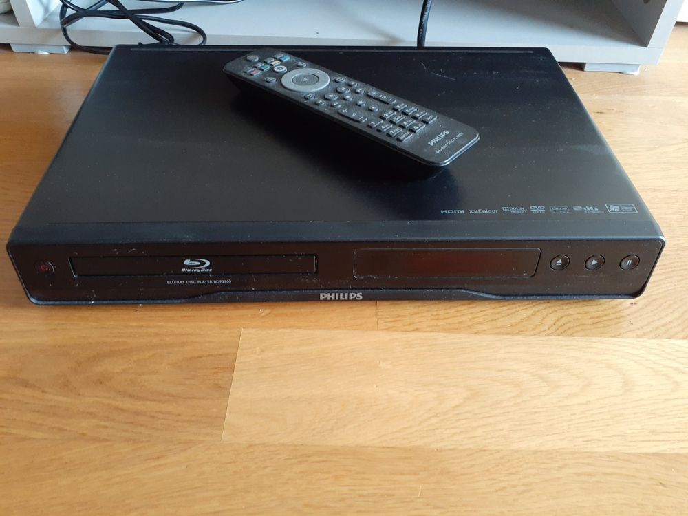 Philips Blu-ray Disc Player mit Fernbedienung | Kaufen auf Ricardo