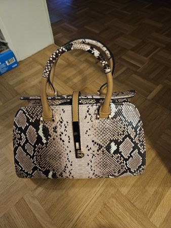 Elegante Handtasche im Schlangenleder-Look, neuwertig