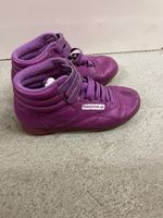 Reebok Limited Edition 38 purple