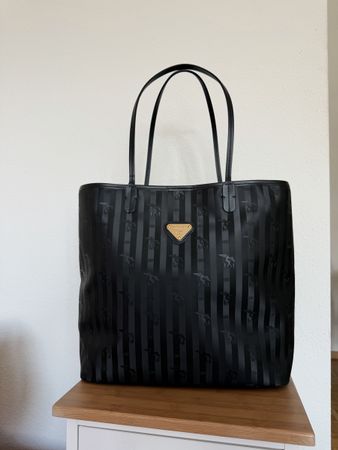 Maison Mollerus Shopper Luzern Schwarz