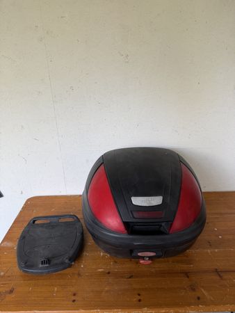 GIVI Motorrad Top Case / Koffer 
