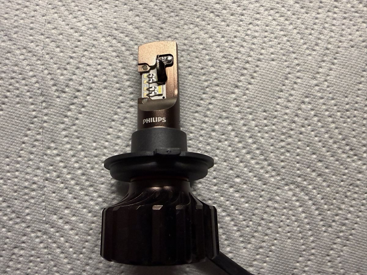 Scheinwerfer: Philips LED H4 Birnen – Gebraucht aus Koppigen von Ktiger0 2